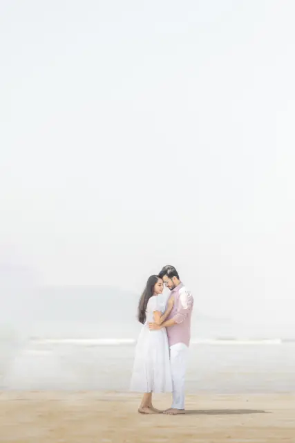 Alibaug pre wedding photograph 3