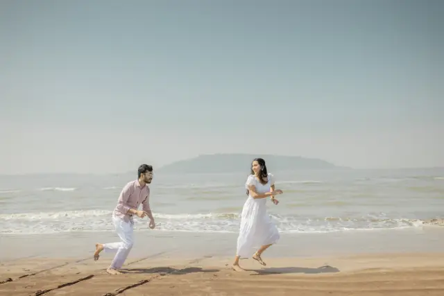 Alibaug pre wedding photograph 12