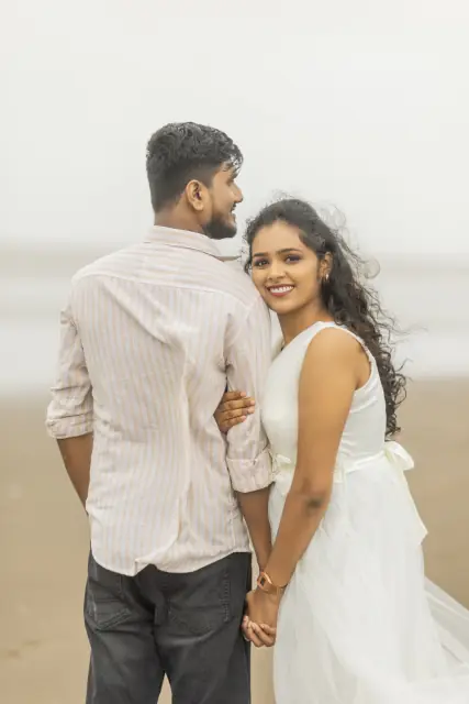 Alibaug pre wedding photograph 52