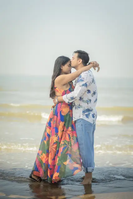 Alibaug pre wedding photograph 55