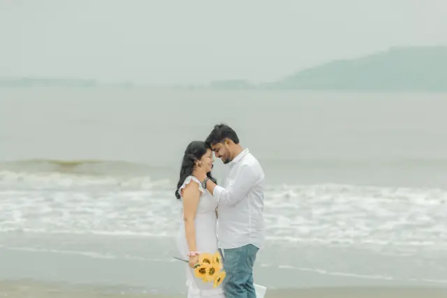 Alibaug pre wedding photograph 175