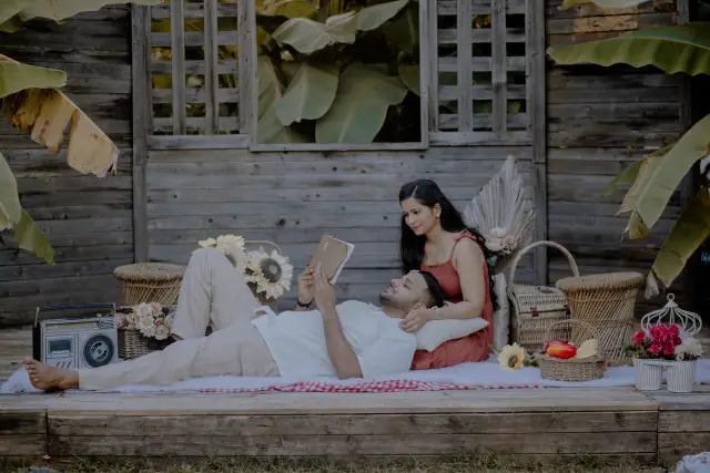 Cine City pre wedding photograph 7