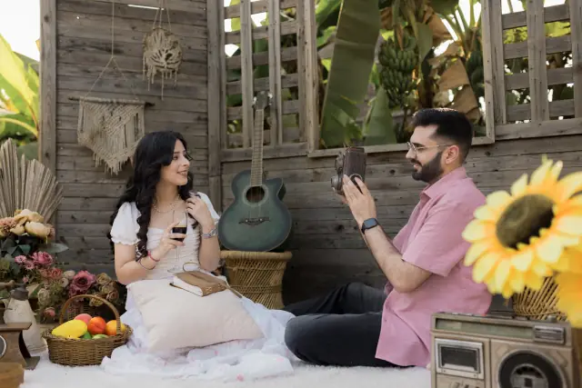 Cine City pre wedding photograph 10
