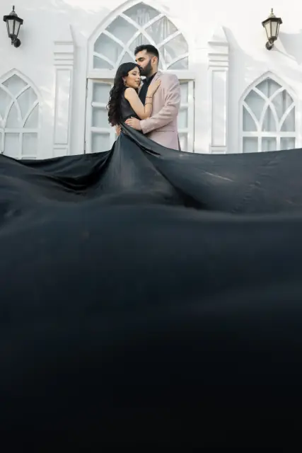 Cine City pre wedding photograph 16