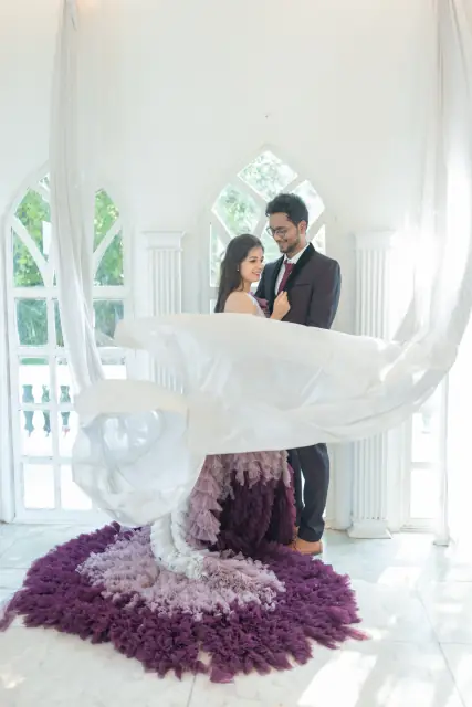 Cine City pre wedding photograph 40