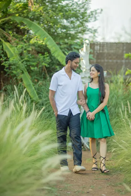 Cine City pre wedding photograph 45
