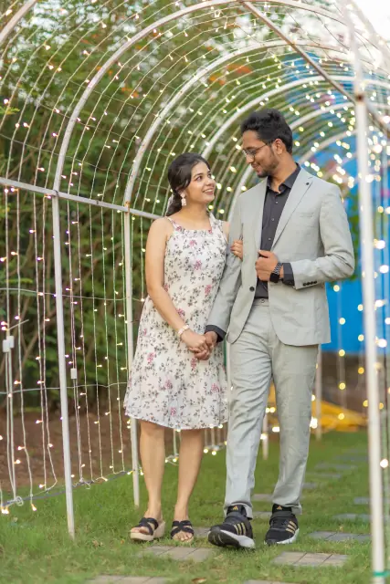 Cine City pre wedding photograph 55