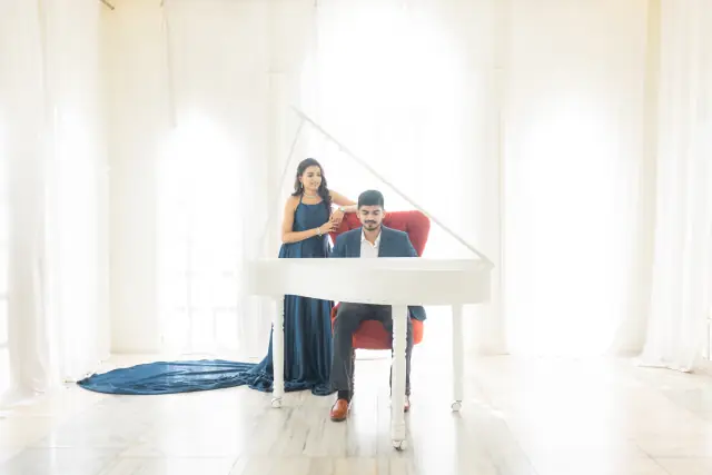 Cine City pre wedding photograph 60