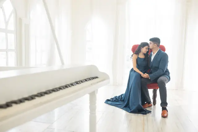 Cine City pre wedding photograph 64