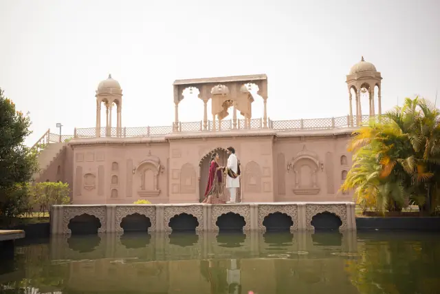 Cine City pre wedding photograph 69