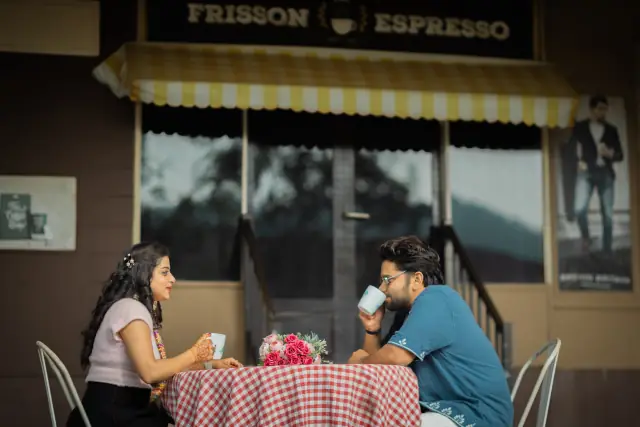 Cine City pre wedding photograph 80