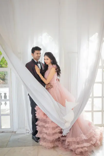 Cine City pre wedding photograph 121