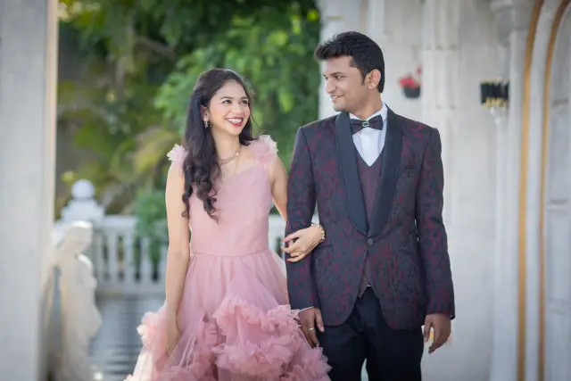 Cine City pre wedding photograph 124
