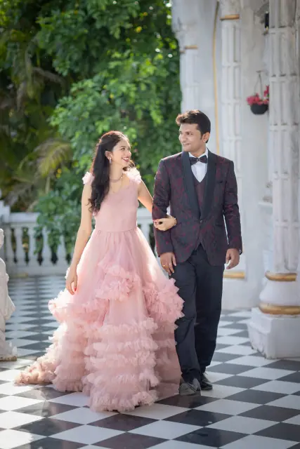 Cine City pre wedding photograph 126
