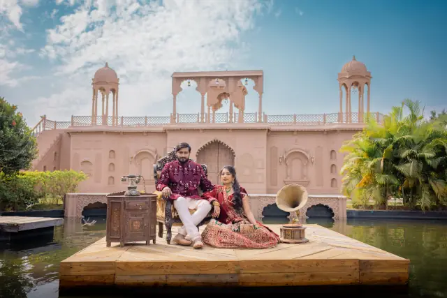 Cine City pre wedding photograph 135