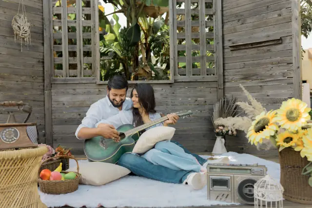 Cine City pre wedding photograph 142