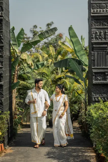 Cine City pre wedding photograph 157