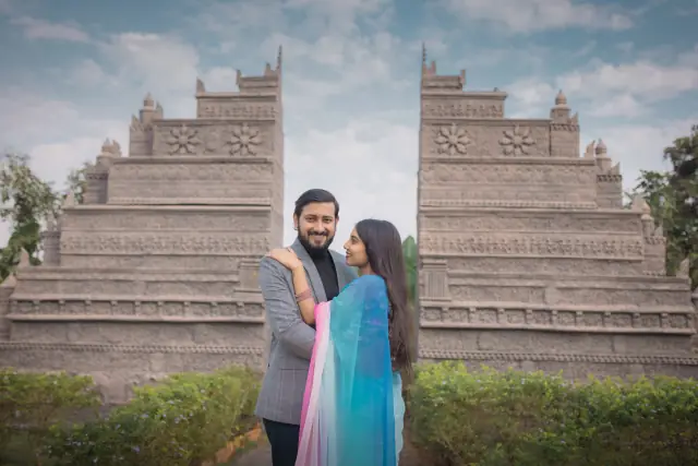 Cine City pre wedding photograph 173