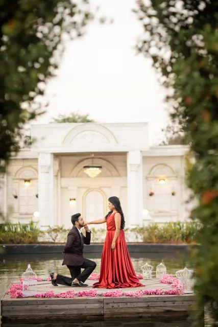 Cine City pre wedding photograph 175