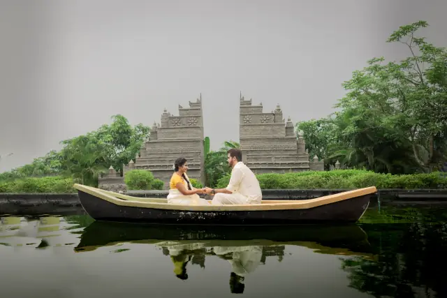 Cine City pre wedding photograph 187