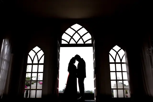 Cine City pre wedding photograph 198