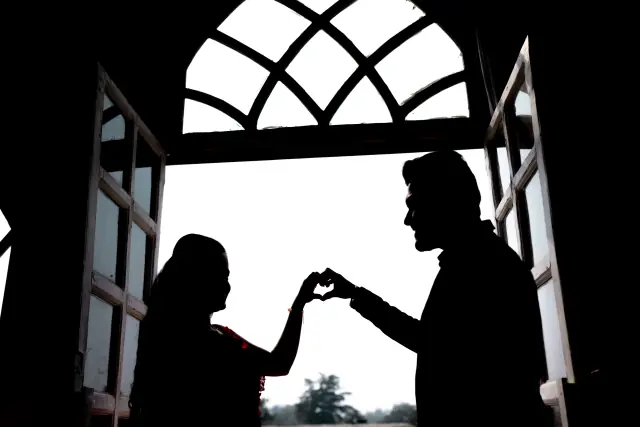 Cine City pre wedding photograph 199