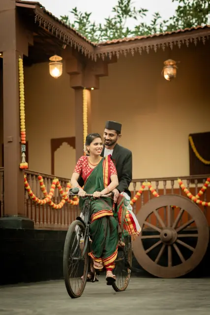 Cine City pre wedding photograph 235