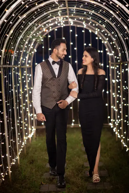 Cine City pre wedding photograph 237