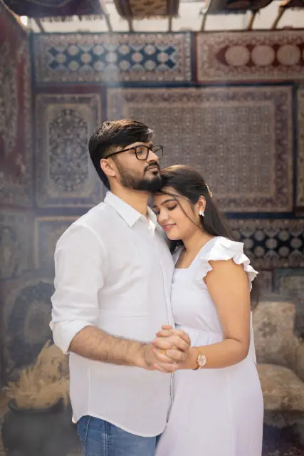 Cine City pre wedding photograph 245