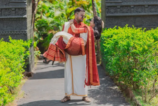 Cine City pre wedding photograph 246