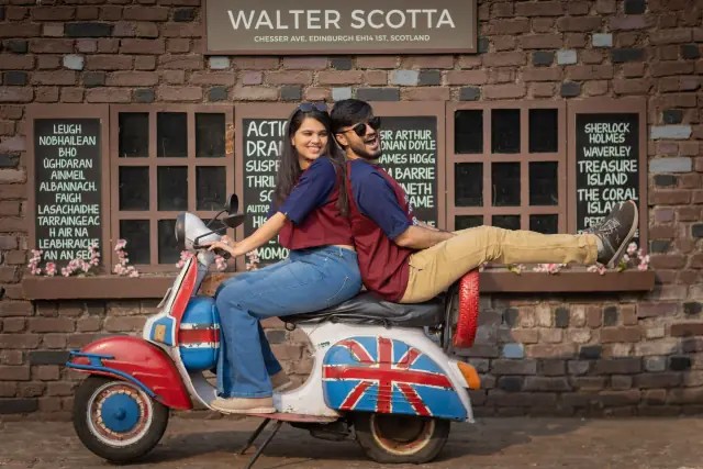 Cine City pre wedding photograph 265