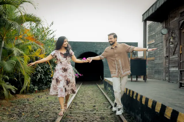 Cine City pre wedding photograph 267
