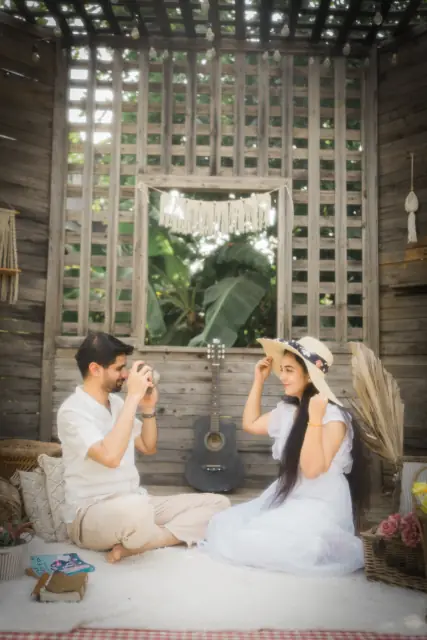Cine City pre wedding photograph 302