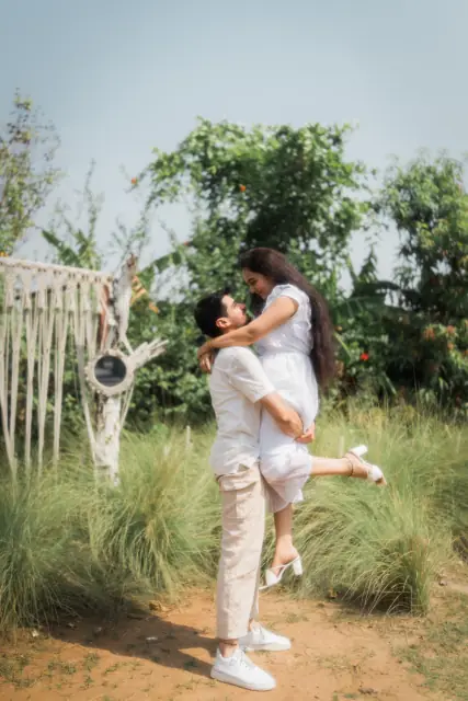 Cine City pre wedding photograph 303