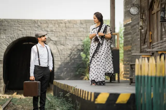 Cine City pre wedding photograph 306