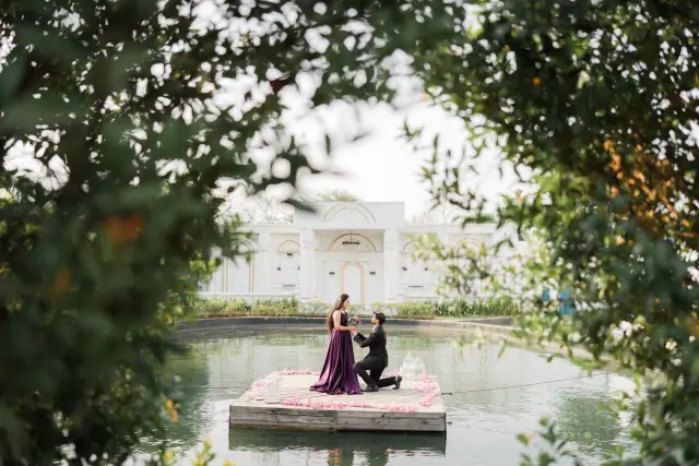 Cine City pre wedding photograph 309