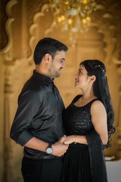 Cine City pre wedding photograph 311