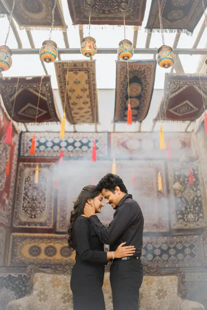 Cine City pre wedding photograph 324