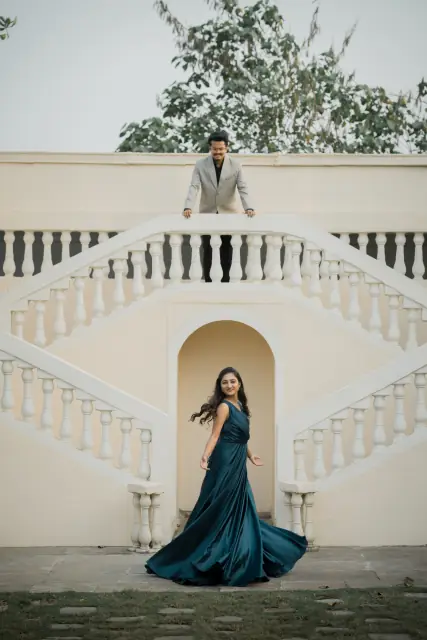 Cine City pre wedding photograph 331