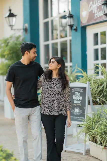 Locations Hub pre wedding photograph 5