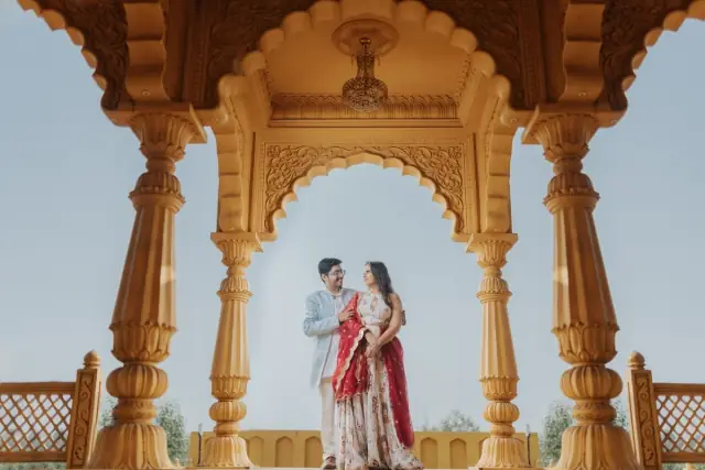 Sets in the City pre wedding photograph 3