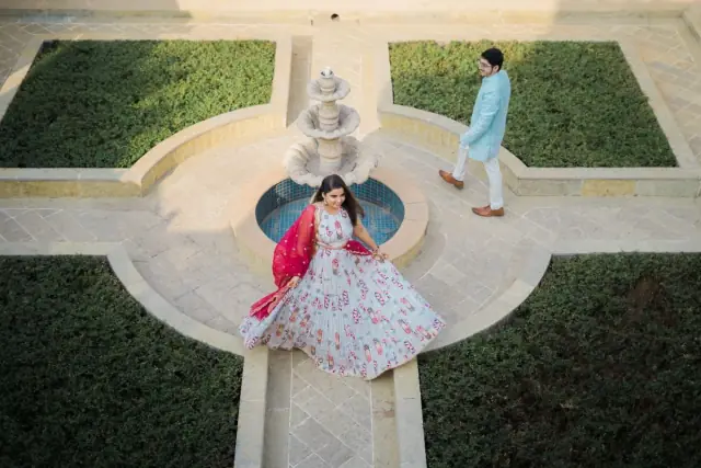 Sets in the City pre wedding photograph 8
