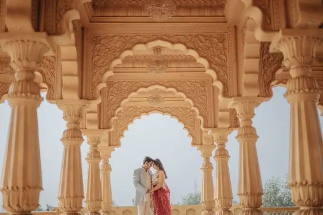 Sets in the City pre wedding photograph 12